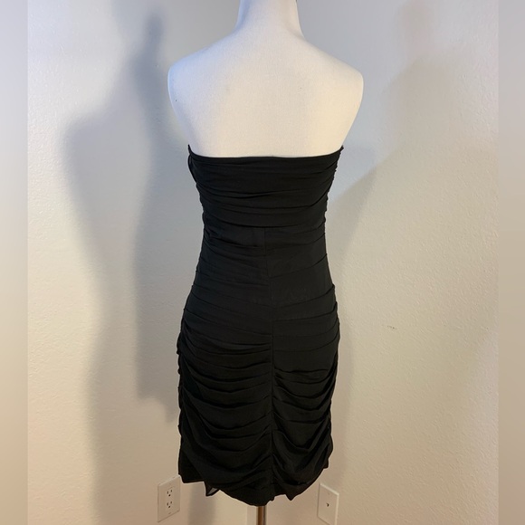 NWOT Guess Strapless Little Black Dress - Size 6 - Picture 3 of 6